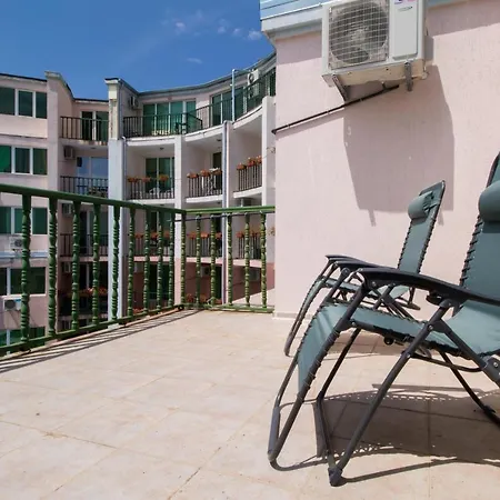 Guest Trigor Apartment *