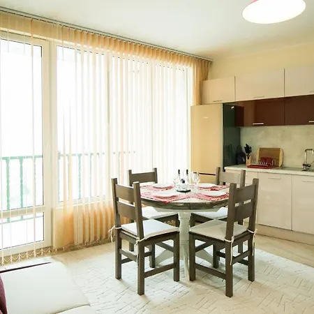 Guest Trigor Apartment