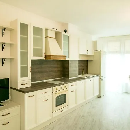 Guest Trigor Apartment *